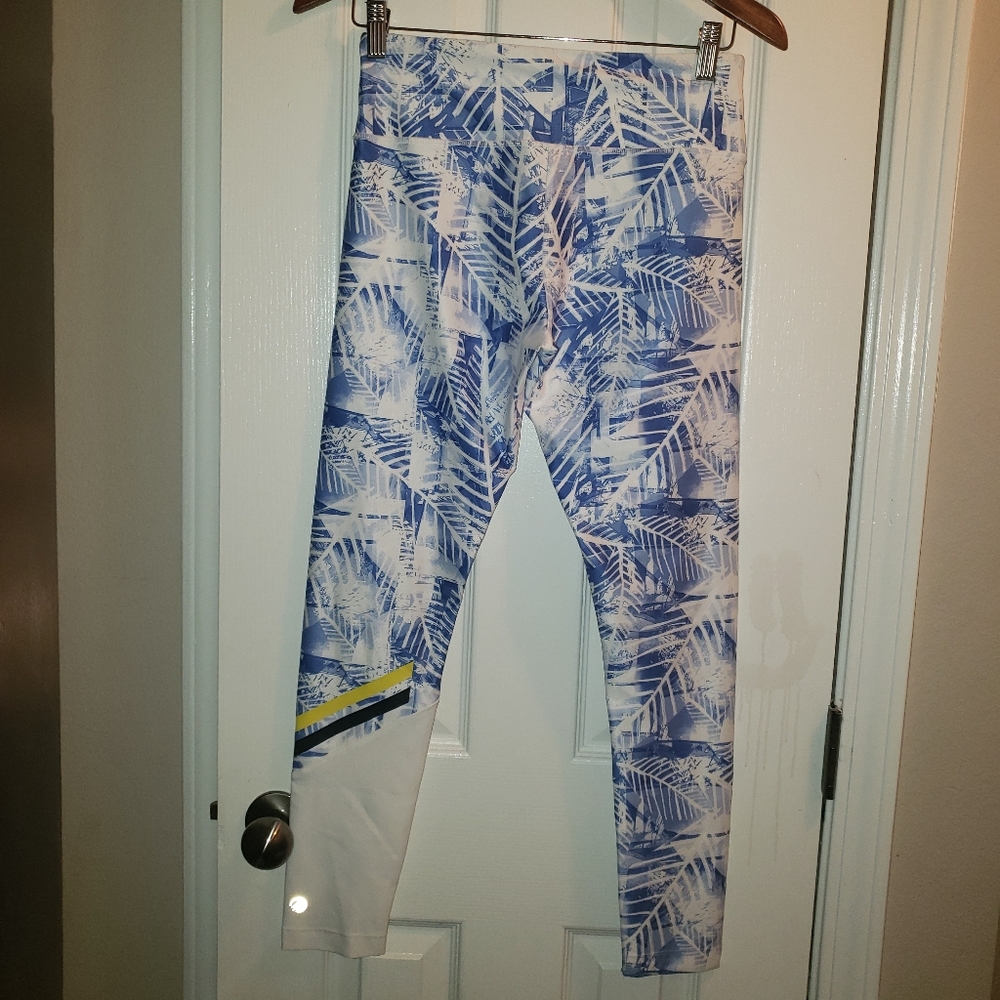 MPG Leggings